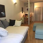 Center Bairro Alto شقة Lisboa