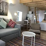 Center Bairro Alto Apartment Lissabon