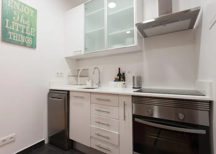 Center Bairro Alto * Lisboa